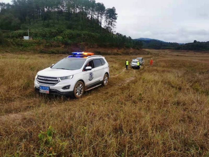 半岛体育-苏黎世主场失利，陷入保级区的泥潭